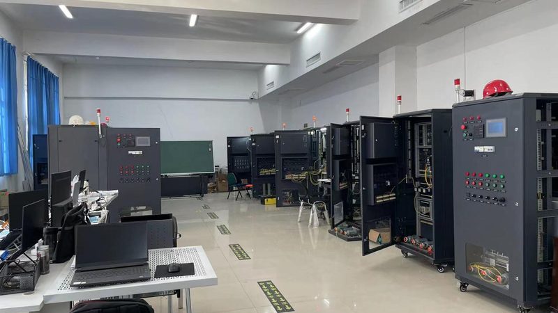 小型三相异步电机型号参数解析：关键指标与选型逻辑